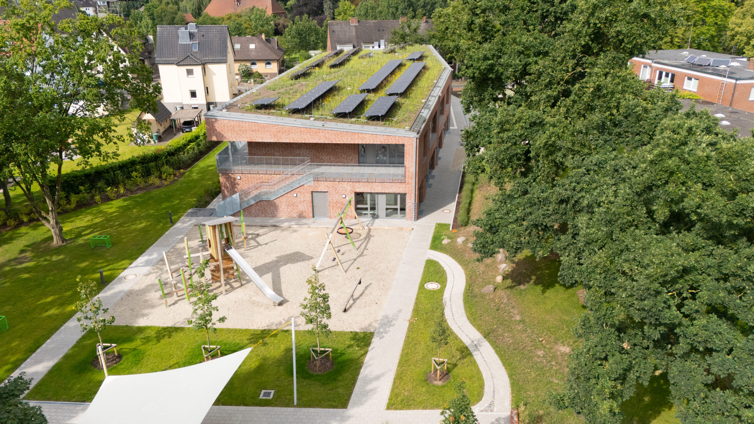 You are currently viewing CHILD AND FAMILY CENTER ALTER HEERWEG