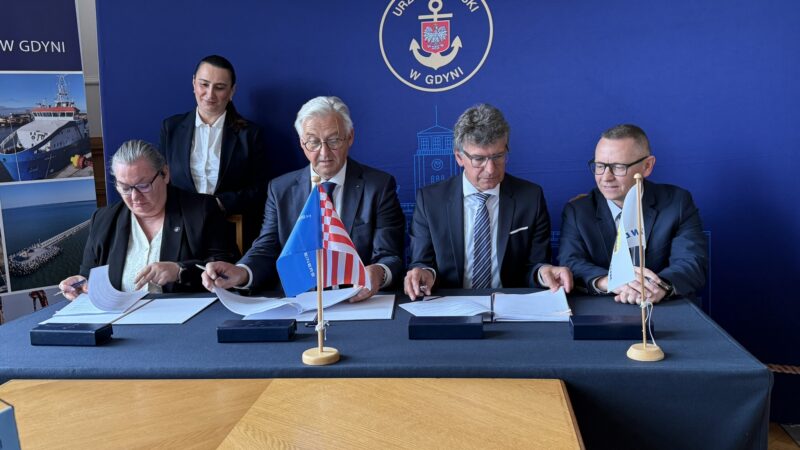 Contract Signing in Elblag